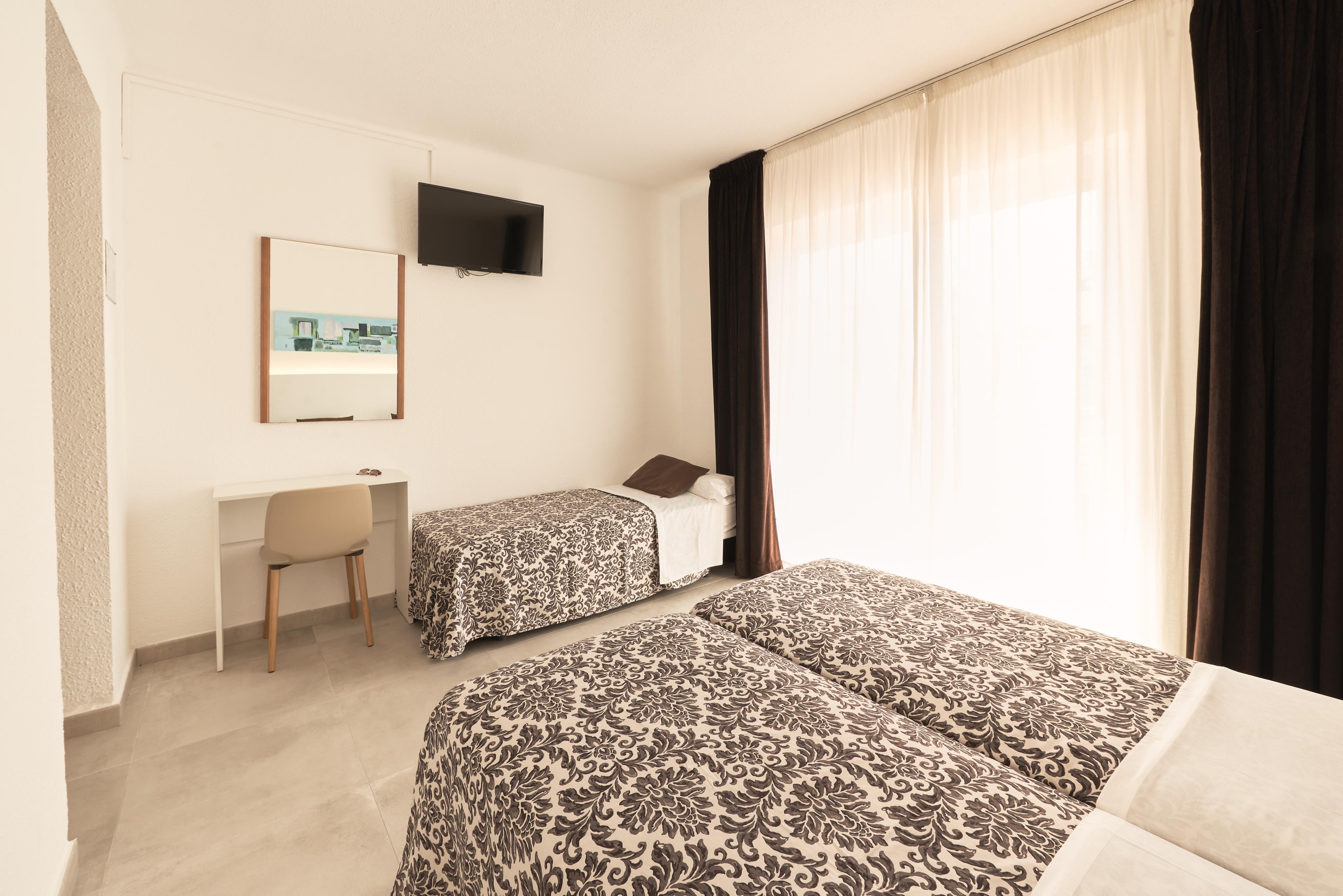 Hotel Miami กาเลญา ภายนอก รูปภาพ