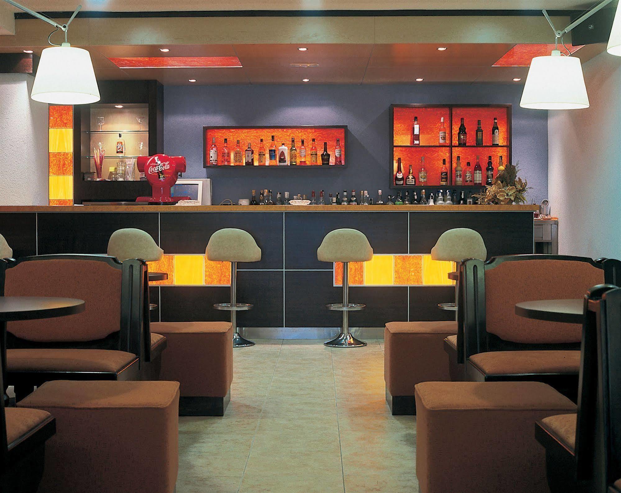 Hotel Miami กาเลญา ภายนอก รูปภาพ