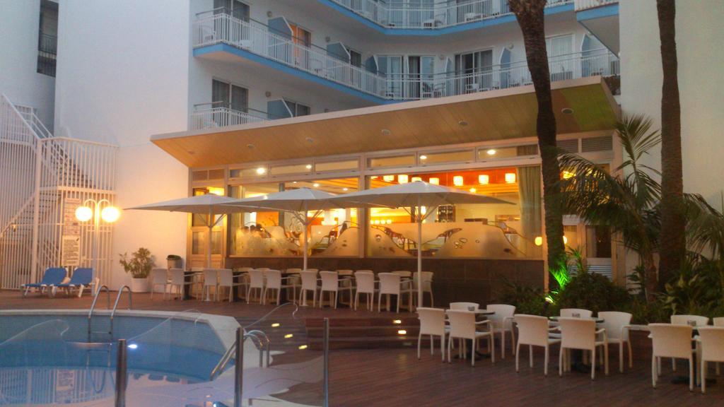 Hotel Miami กาเลญา ภายนอก รูปภาพ